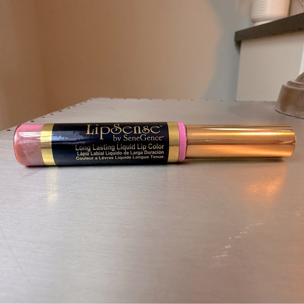 LipSense by SeneGence Long Lasting Lip Color Pop Art Pink